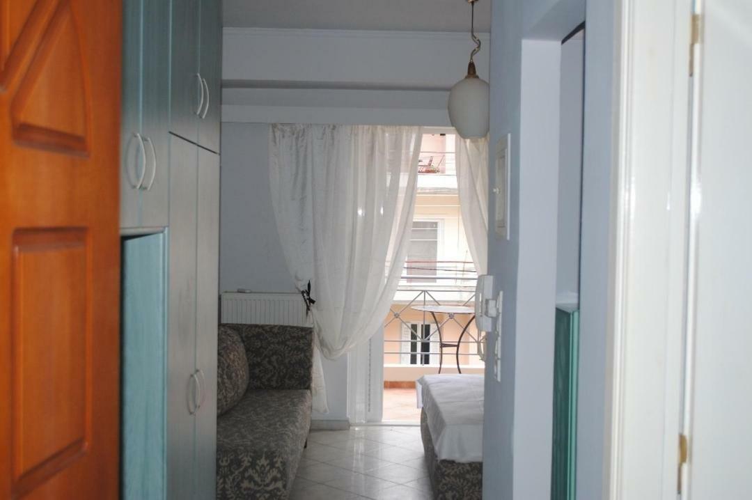 Kolokotroni'S Apartment 나플리오 외부 사진